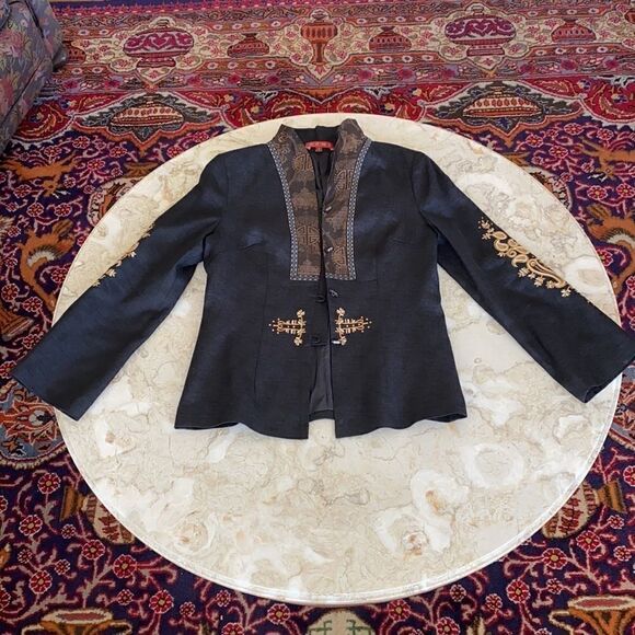 OCHI Vancouver Modern Classic Embroidered Cocktail Jacket - Picture 16 of 16